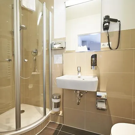 Elch Boutique فندق 3*