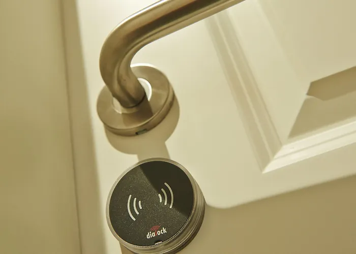 Elch Boutique Hotel 3*